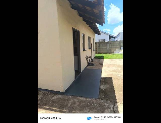 2 BEDROOM HOUSE FOR SALE IN SEBOKENG ZONE 17